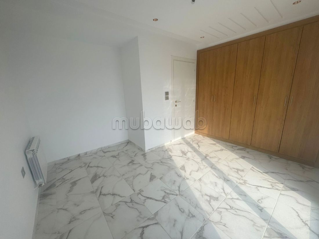 S1 neuf pied dans l'eau en vente