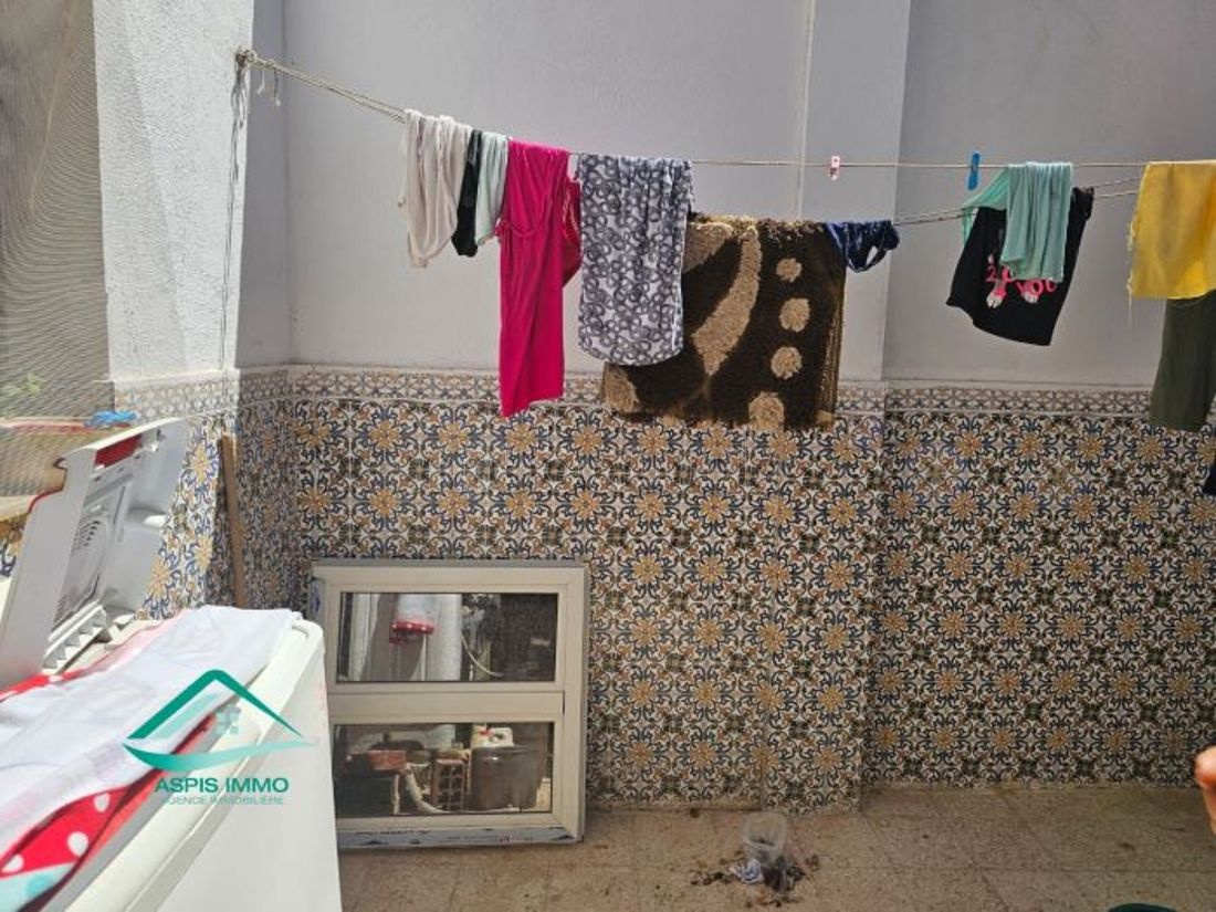 Acquista casa. 2 camere da letto. 