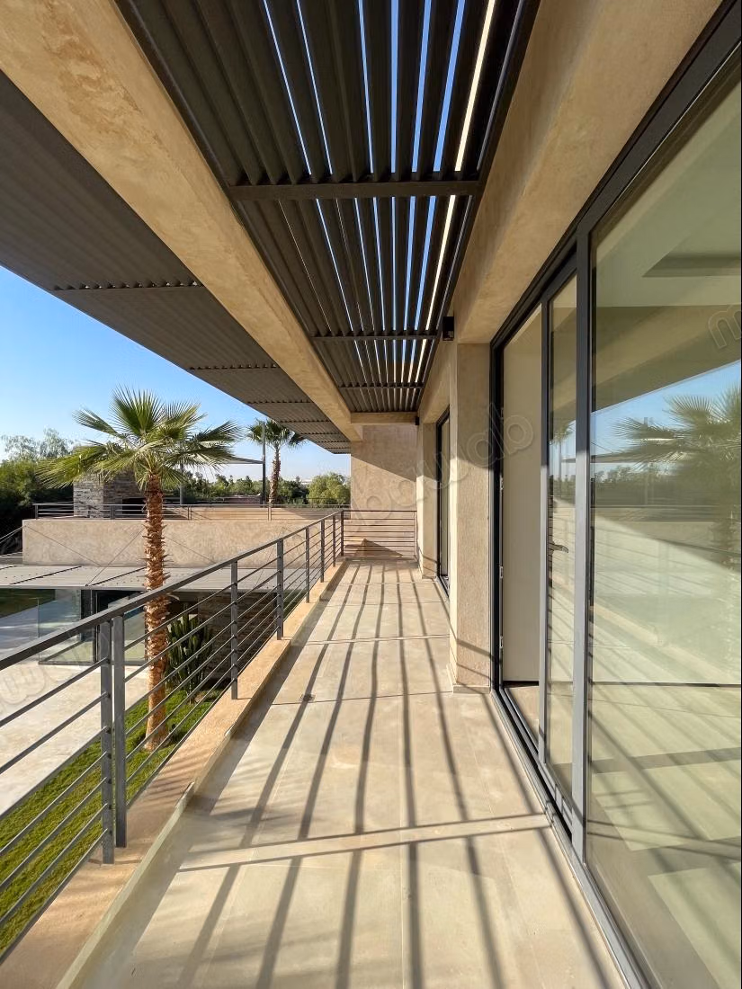 Luxurious villa for sale in Amelkis
