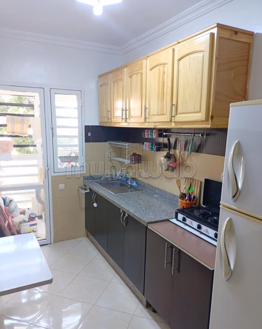 Apartment meublé proche de la Gare de BOUSKOURA