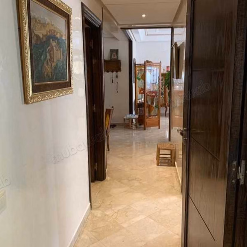 Appartement Te Huur van 104.0 m² in Casablanca, Californië
