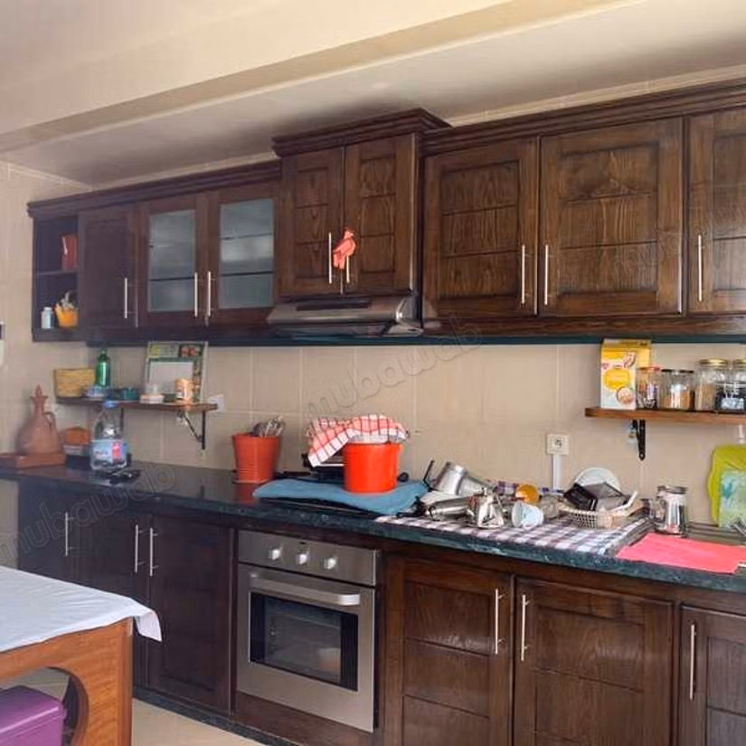 Appartement Te Huur van 104.0 m² in Casablanca, Californië