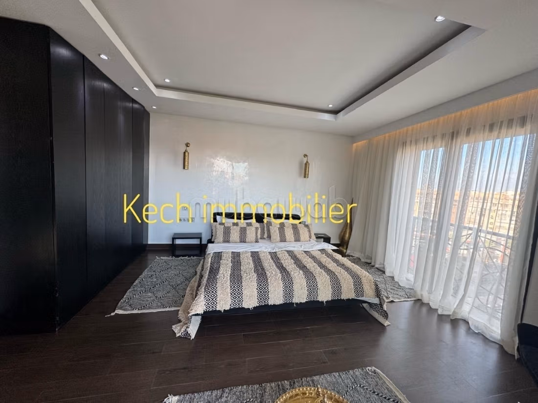 Joli appartement 1 chambre meublé avec grande terrasse — 3
