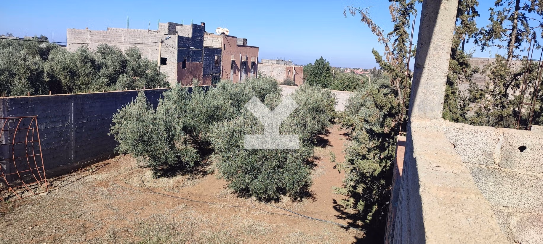Perceel Te Koop van 1994.0 m² in Marrakech, Route De Tahanaout Cherifia
