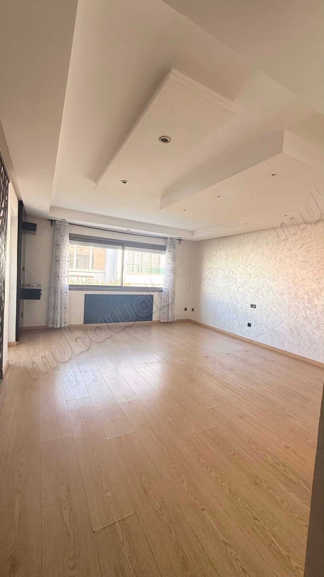 Luxury villa for rent in Riyadh. 3 bedrooms. Windows with double glazing and armored door