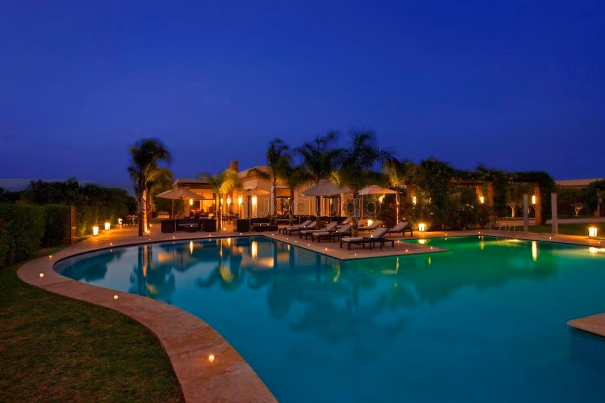 Villa de Lux avec piscine