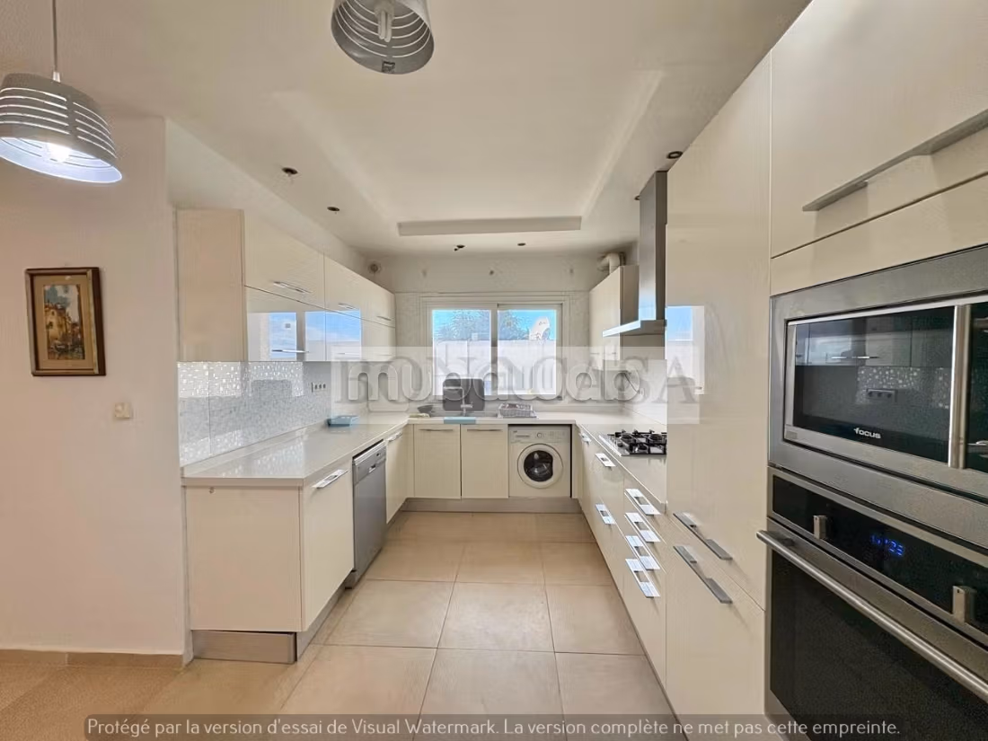Duplex S2 arredato con vista mare in affitto a Gammarth