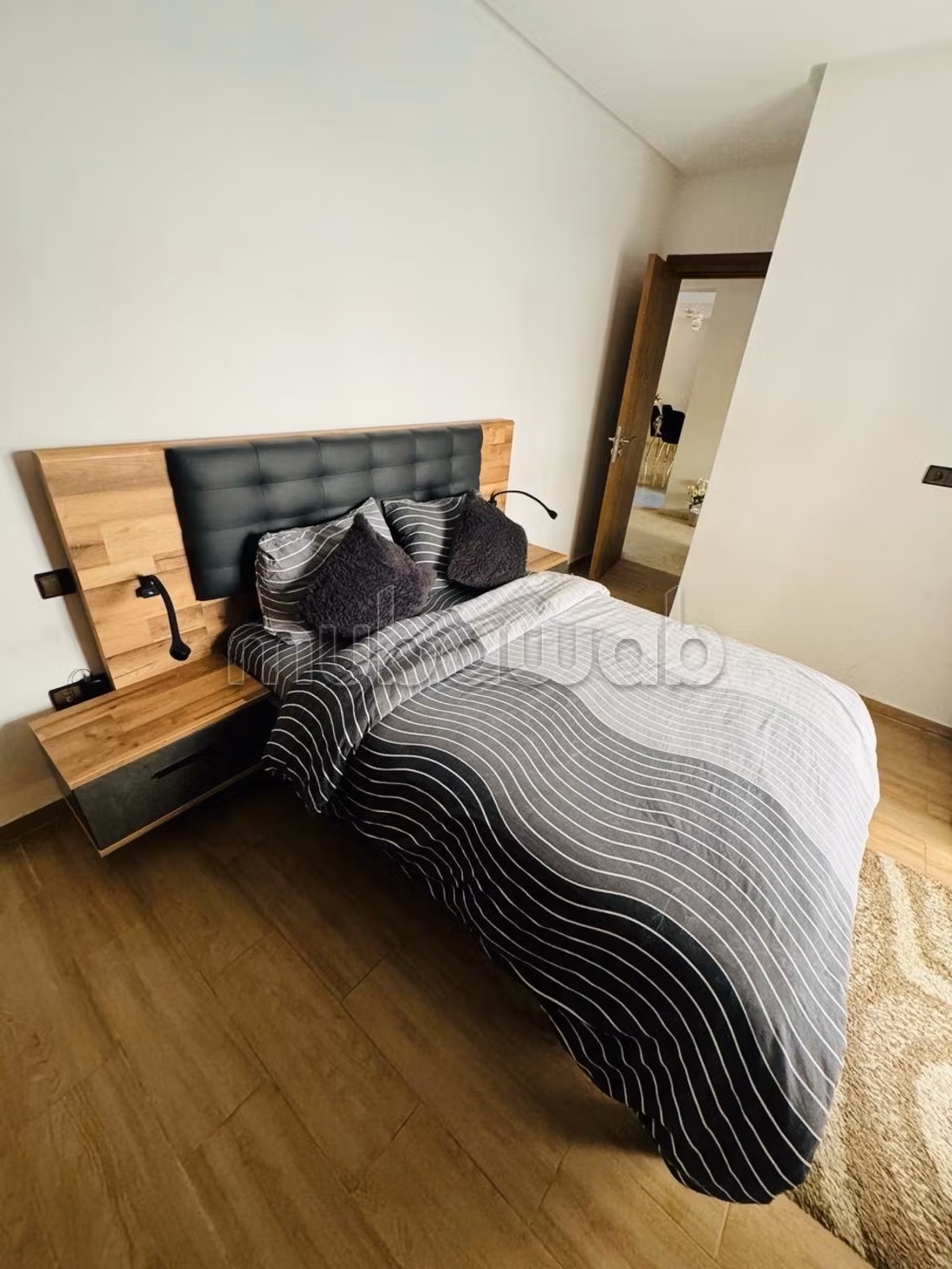 Splendido appartamento da affittare a Guéliz. 3 belle camere da letto. Posto auto e ascensore