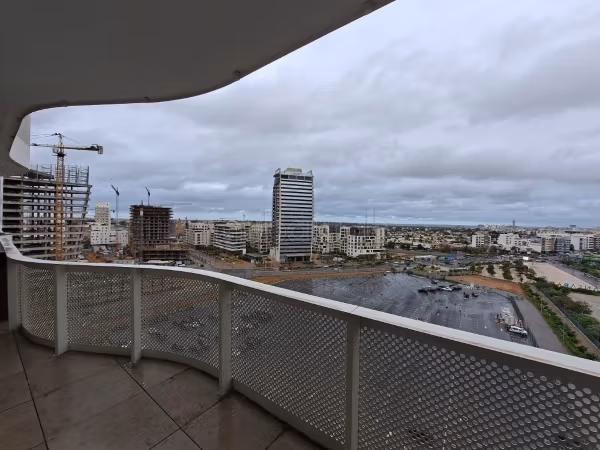 Louez ce studio à Casablanca Finance City. 1 Pièce. Bien meublé