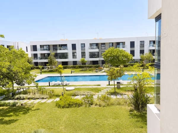 Affitta il tuo appartamento a Casablanca Finance City. 5 ampi locali. Arredato