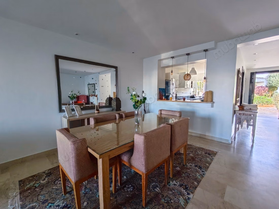 Location villa haut standing vide ou meublée