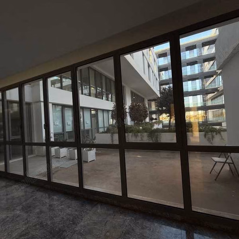 Ufficio in Affitto di 180.0 m² a Casablanca, Sidi Maarouf