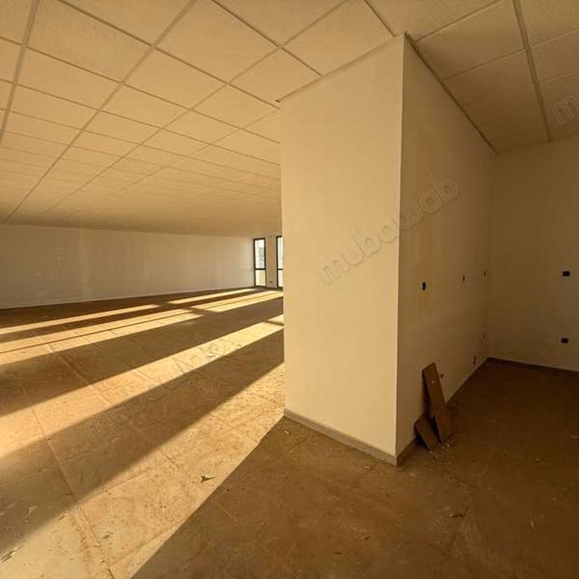 Ufficio in Affitto di 180.0 m² a Casablanca, Sidi Maarouf