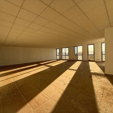 Ufficio in Affitto di 180.0 m² a Casablanca, Sidi Maarouf