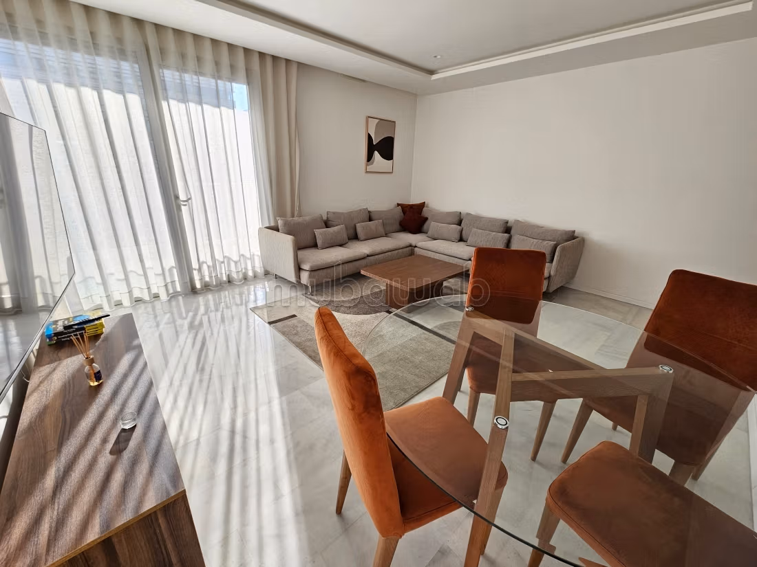 Joli appartement meublé étage élevé et vue dégagée — 3