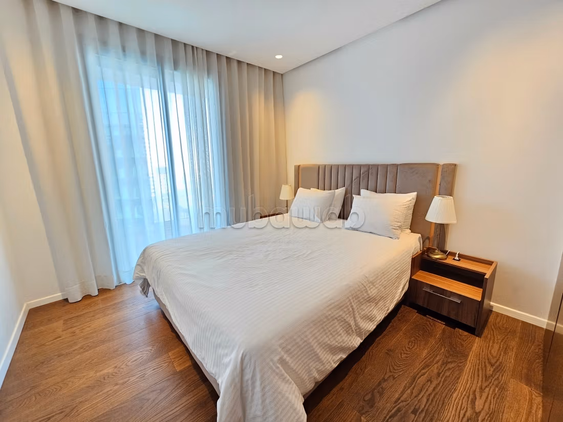 Joli appartement meublé étage élevé et vue dégagée — 4