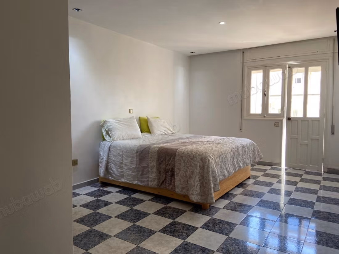 Grande appartamento con 4 camere a un prezzo interessante