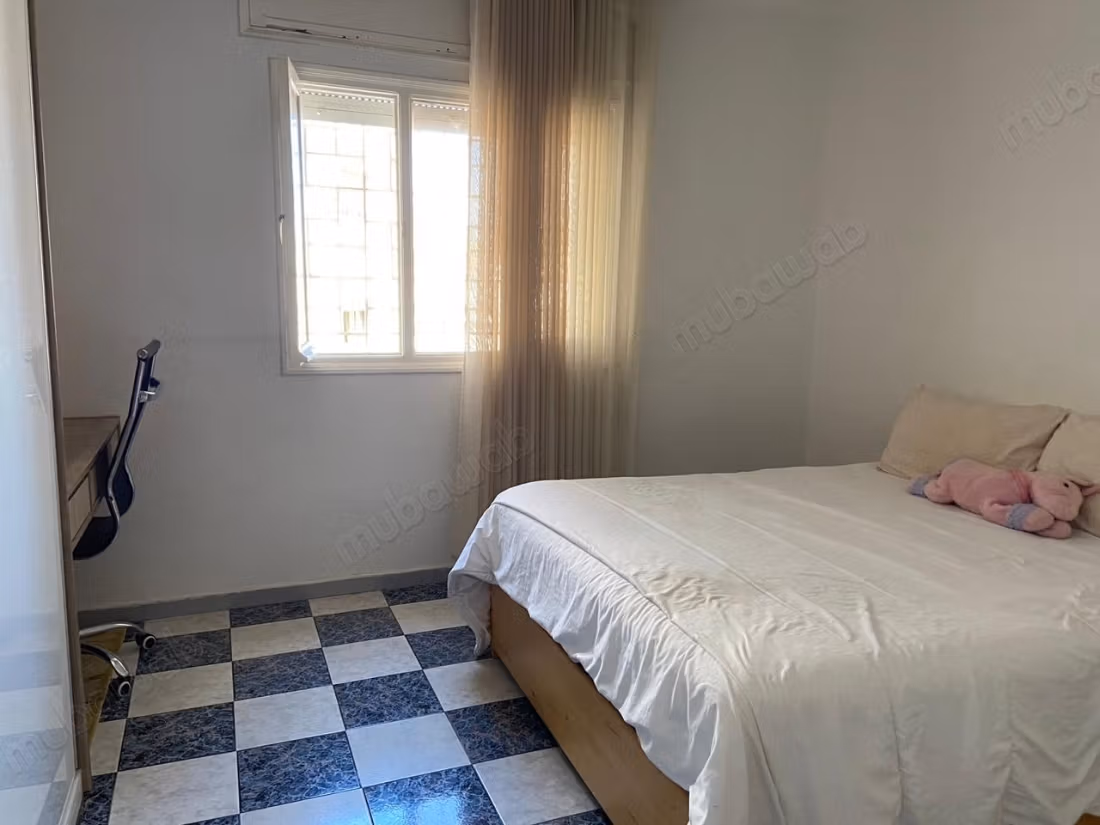 Grande appartamento con 4 camere a un prezzo interessante
