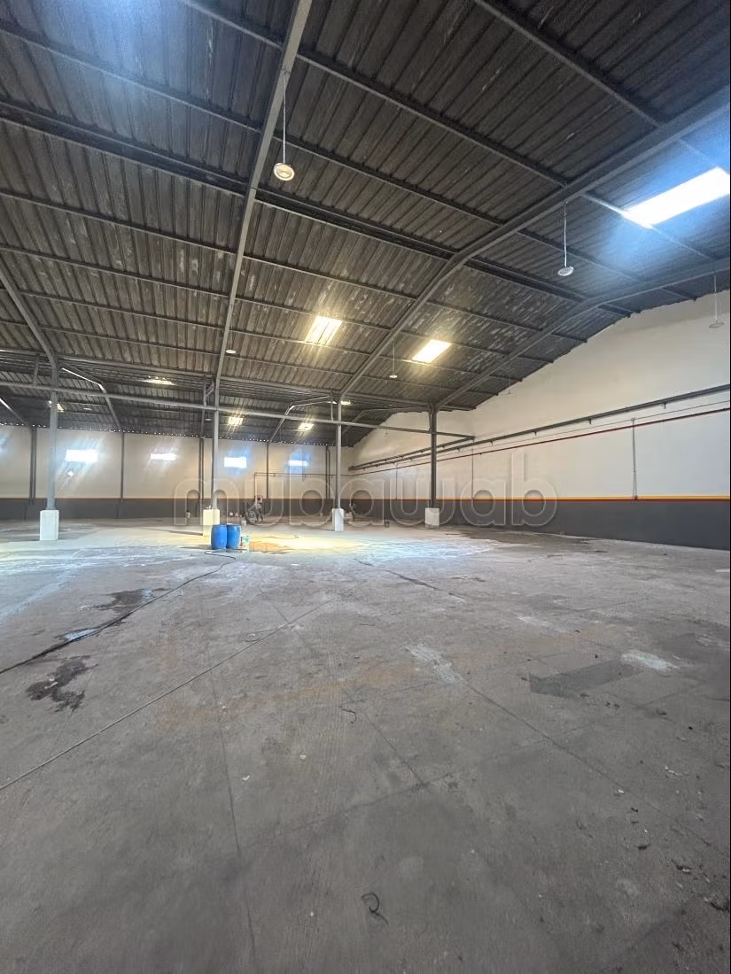 Oficinas y locales comerciales en alquiler en Zone Industrielle Mghogha. Superficie de 6000 m².