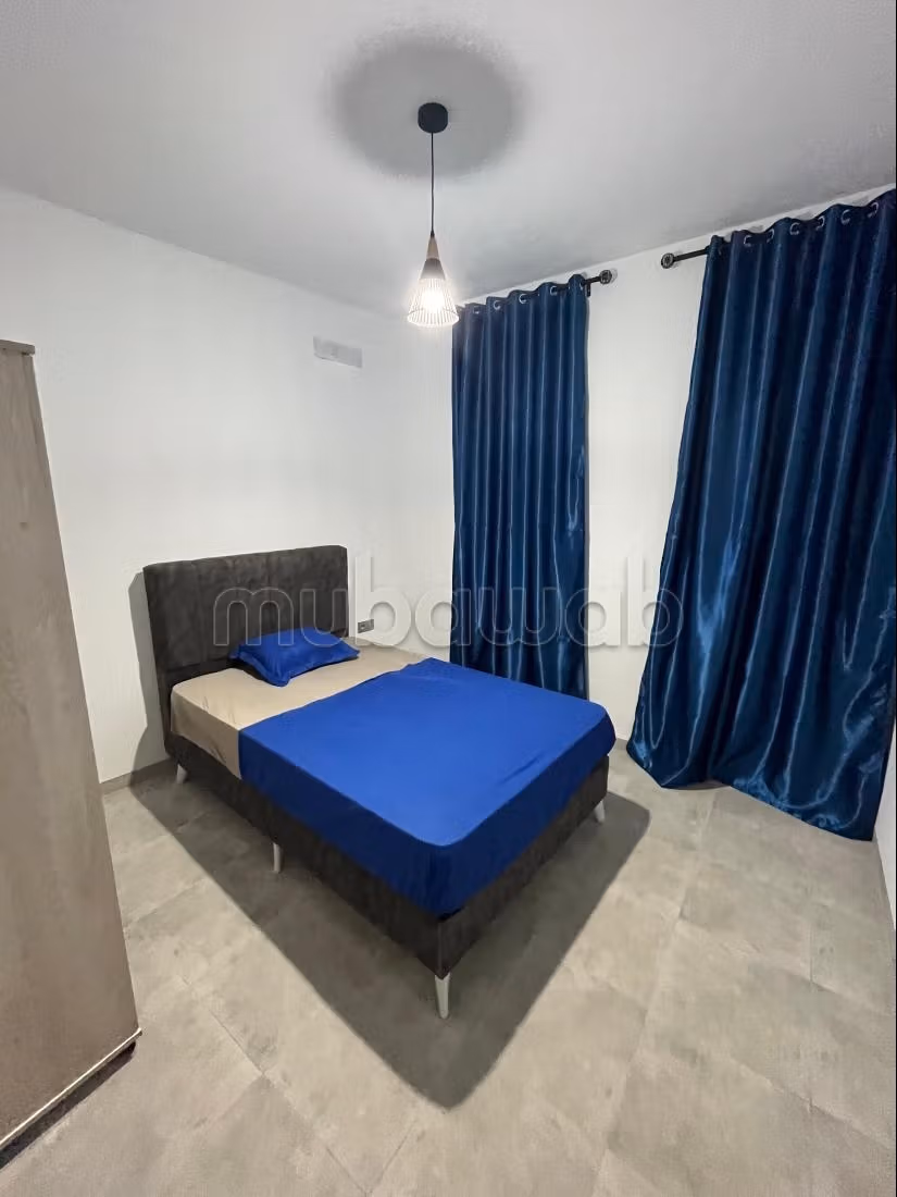 Rent an apartment in Hammamet Nord. 2 lovely rooms. Satellite dish and security. 