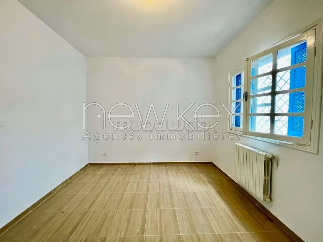 Duplex S5 à Louer à La Marsa