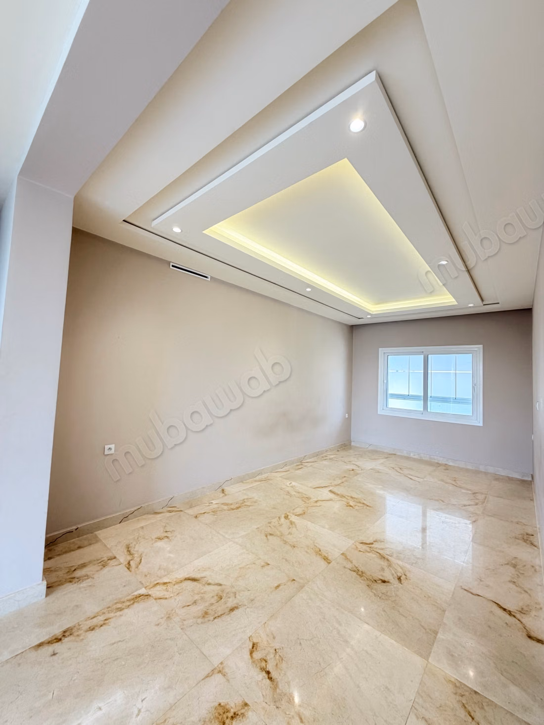 Appartement de luxe avec terasse en location