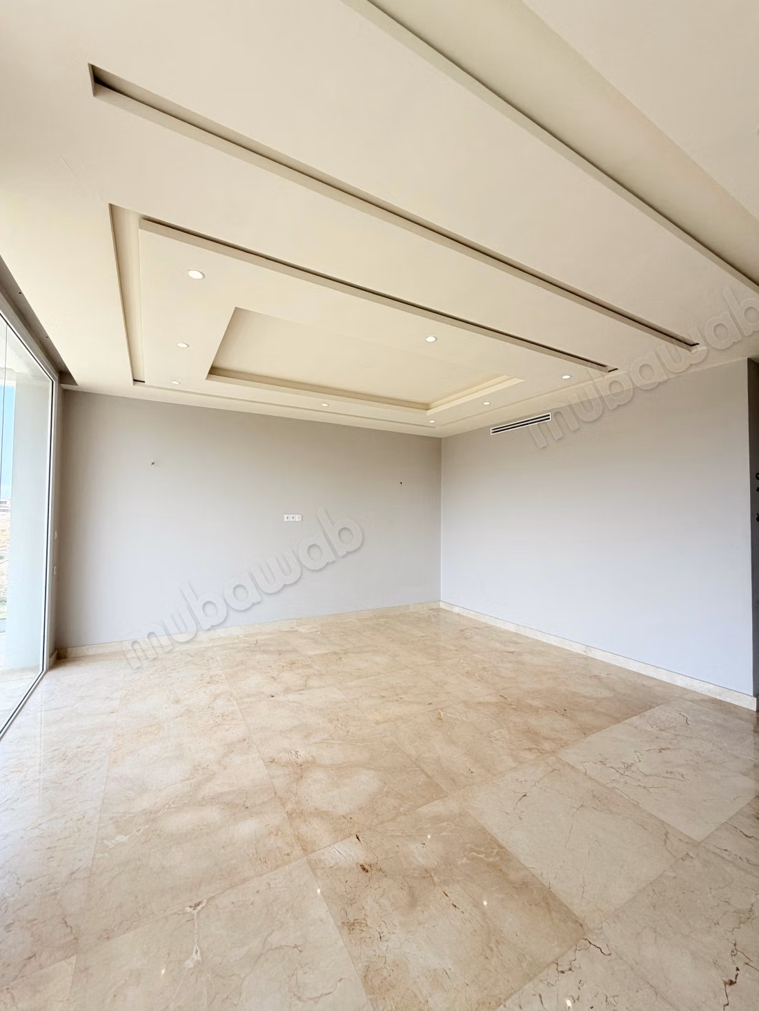 Appartement de luxe avec terasse en location