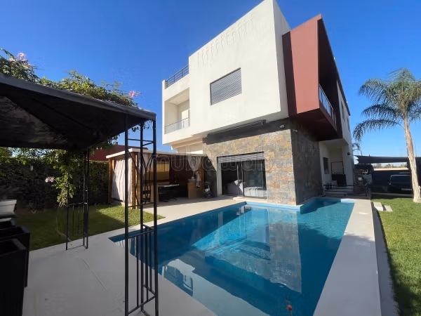 Te koop: villa's en luxe woningen in Hay Targa. Totale oppervlakte 488 m². Gemeubileerd. 