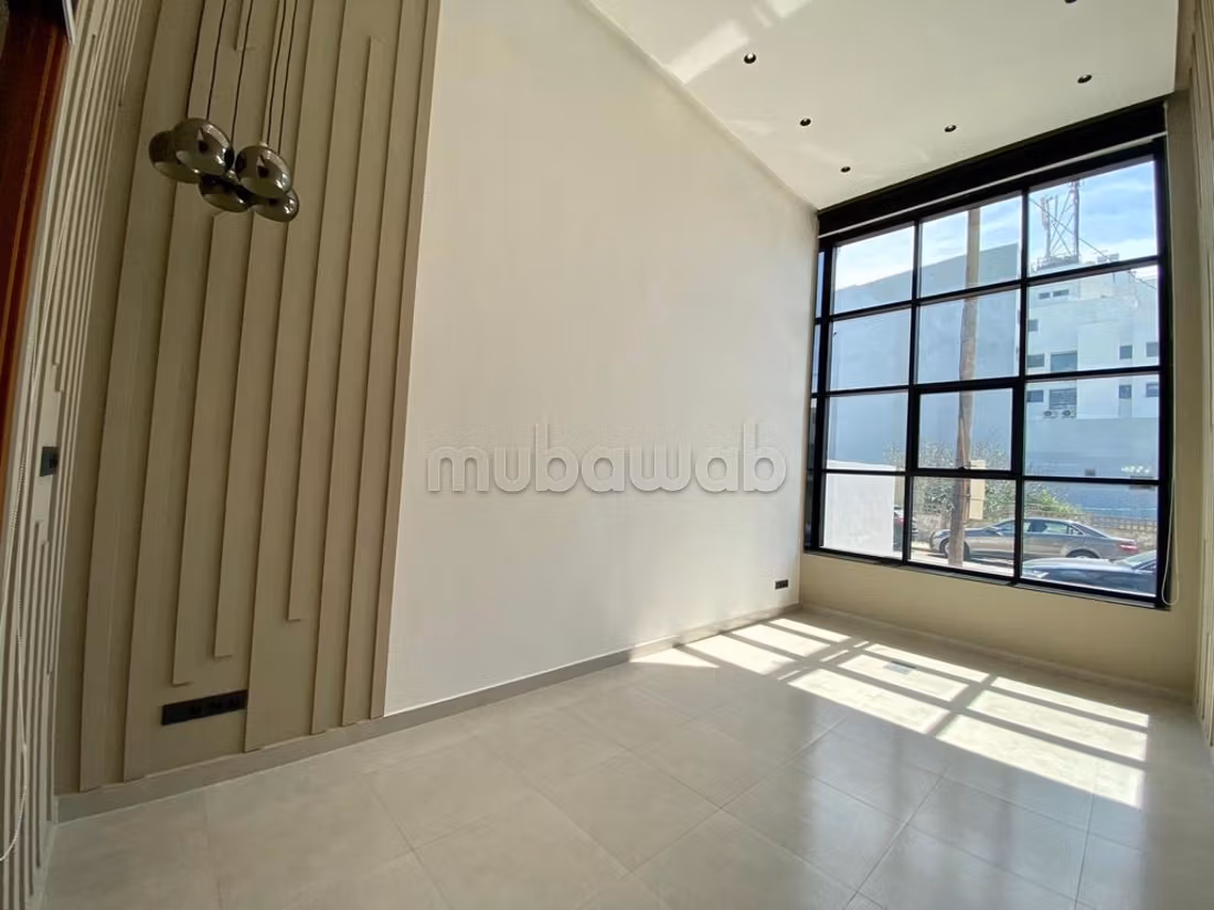 Plateau de bureau RDC 350 m² Franceville