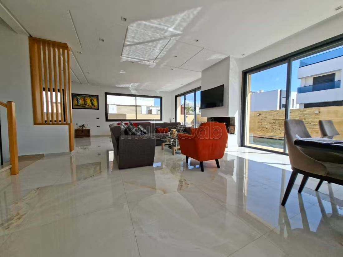 Villa te koop met een zeer mooi uitzicht op zee