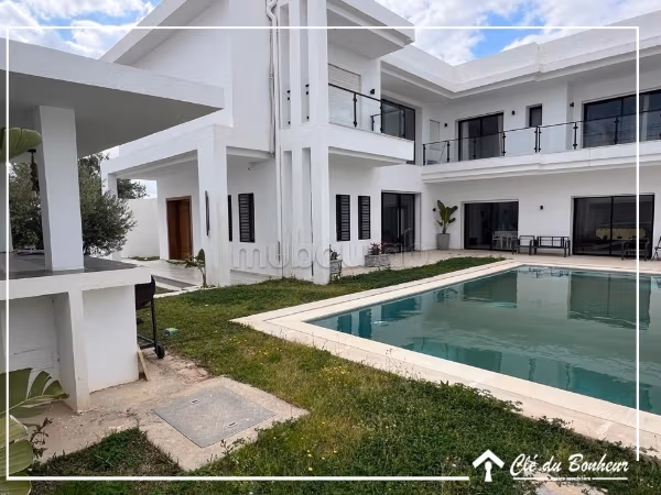 Acquista questo bel terreno a Chotrana 2. Superficie 940 m²