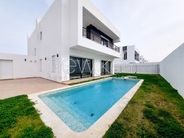 Villa S4 à Tunis Bay