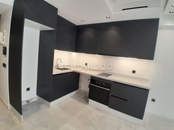 Vendita appartamento a Les princesses. 1 locale. Servizio di concierge e condizionatore