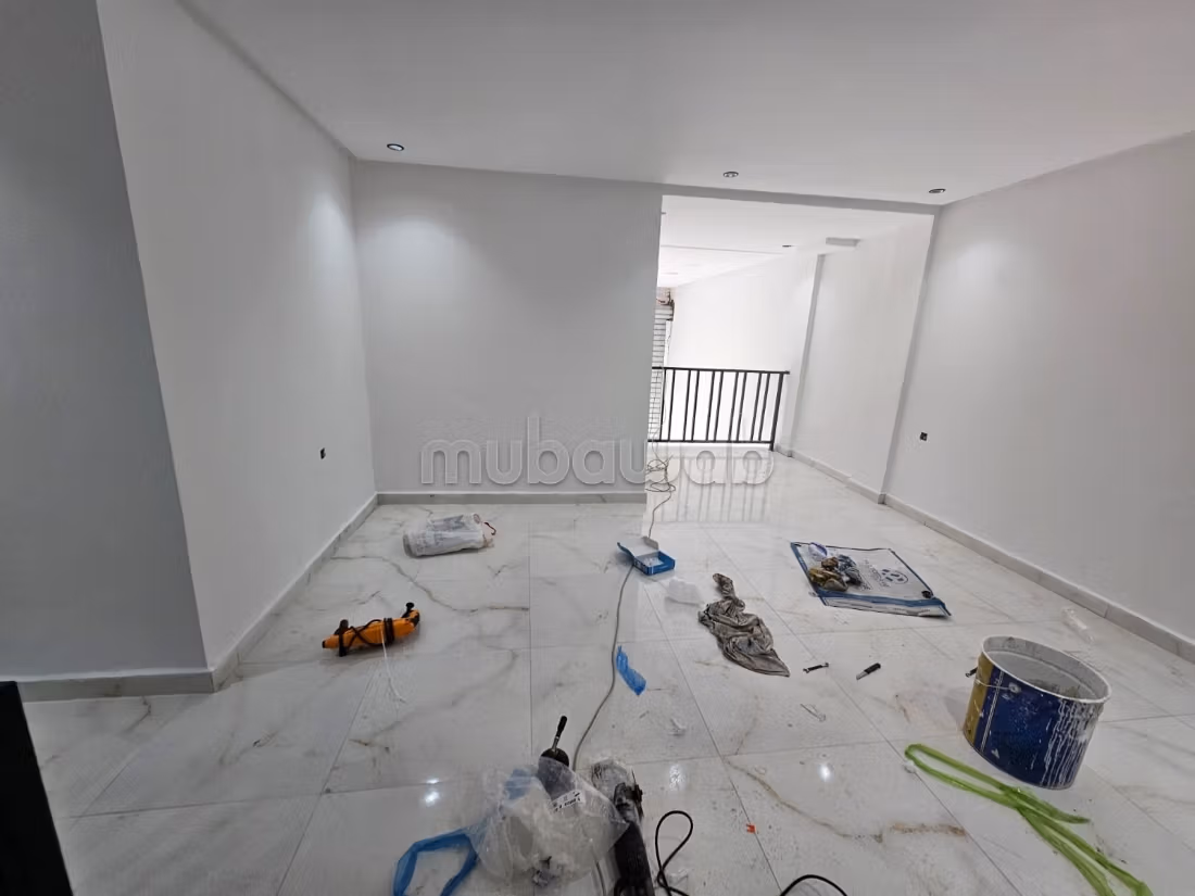 Magasin de 66m à louer à ain sebaa