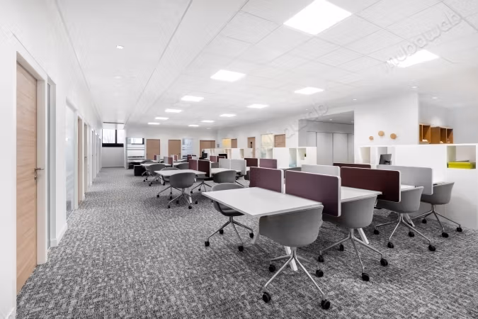 Ufficio in affitto a Centre. Superficie di 10 m². Doppi vetri e riscaldamento