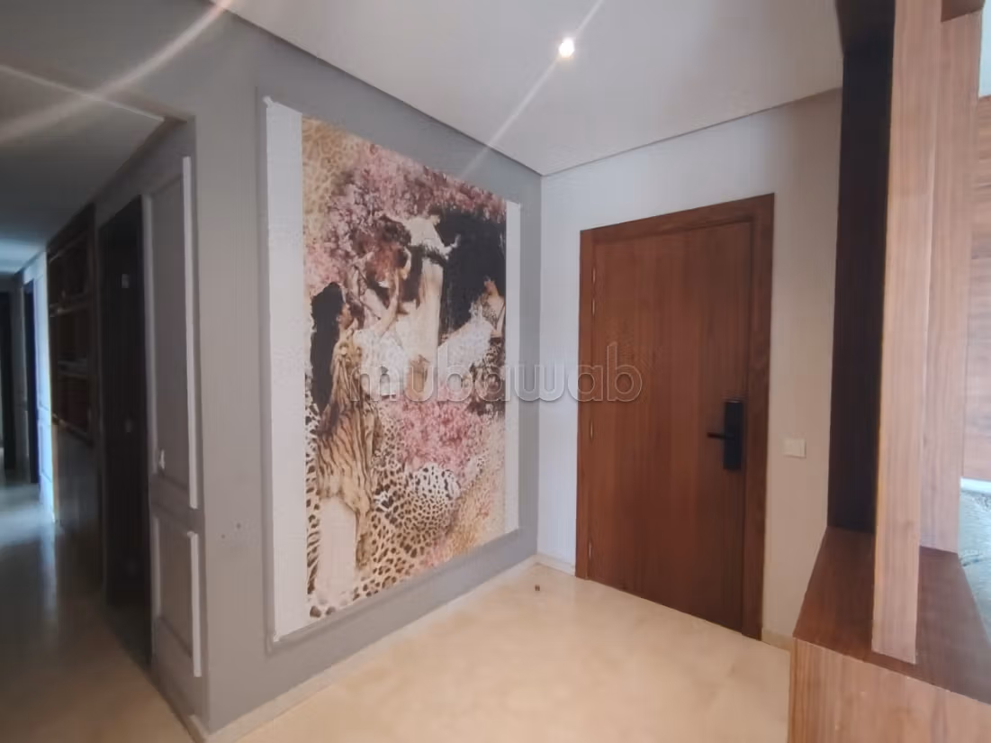 Find an apartment to buy in Ville Verte. 3 rooms. Well furnished