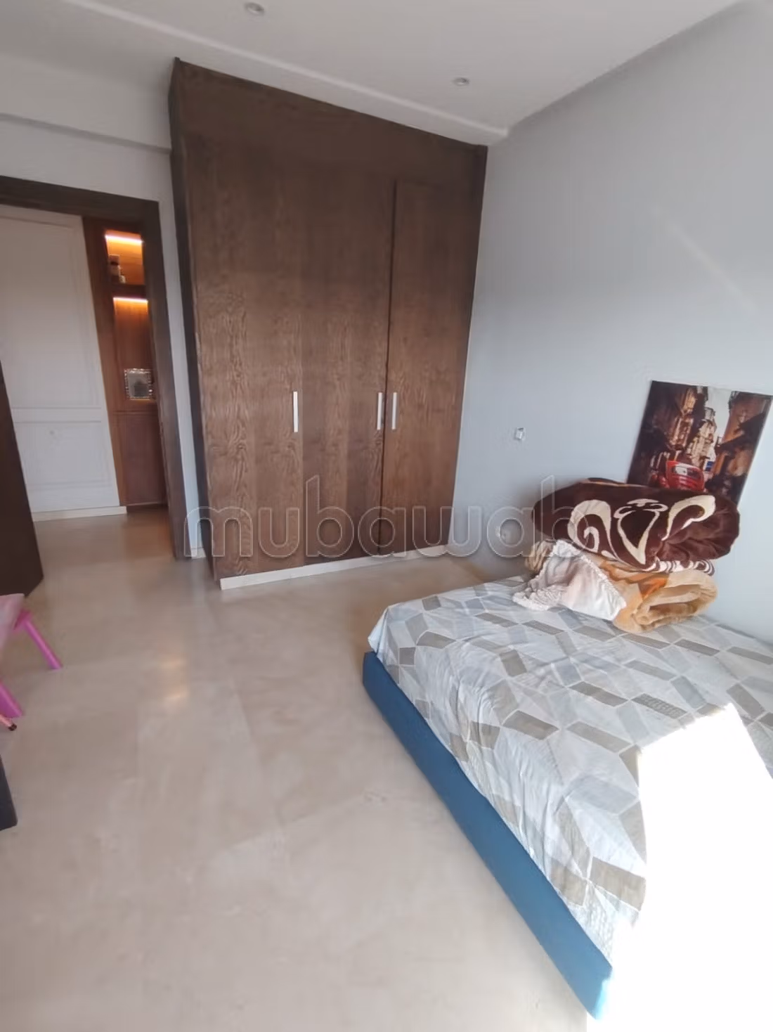 Find an apartment to buy in Ville Verte. 3 rooms. Well furnished