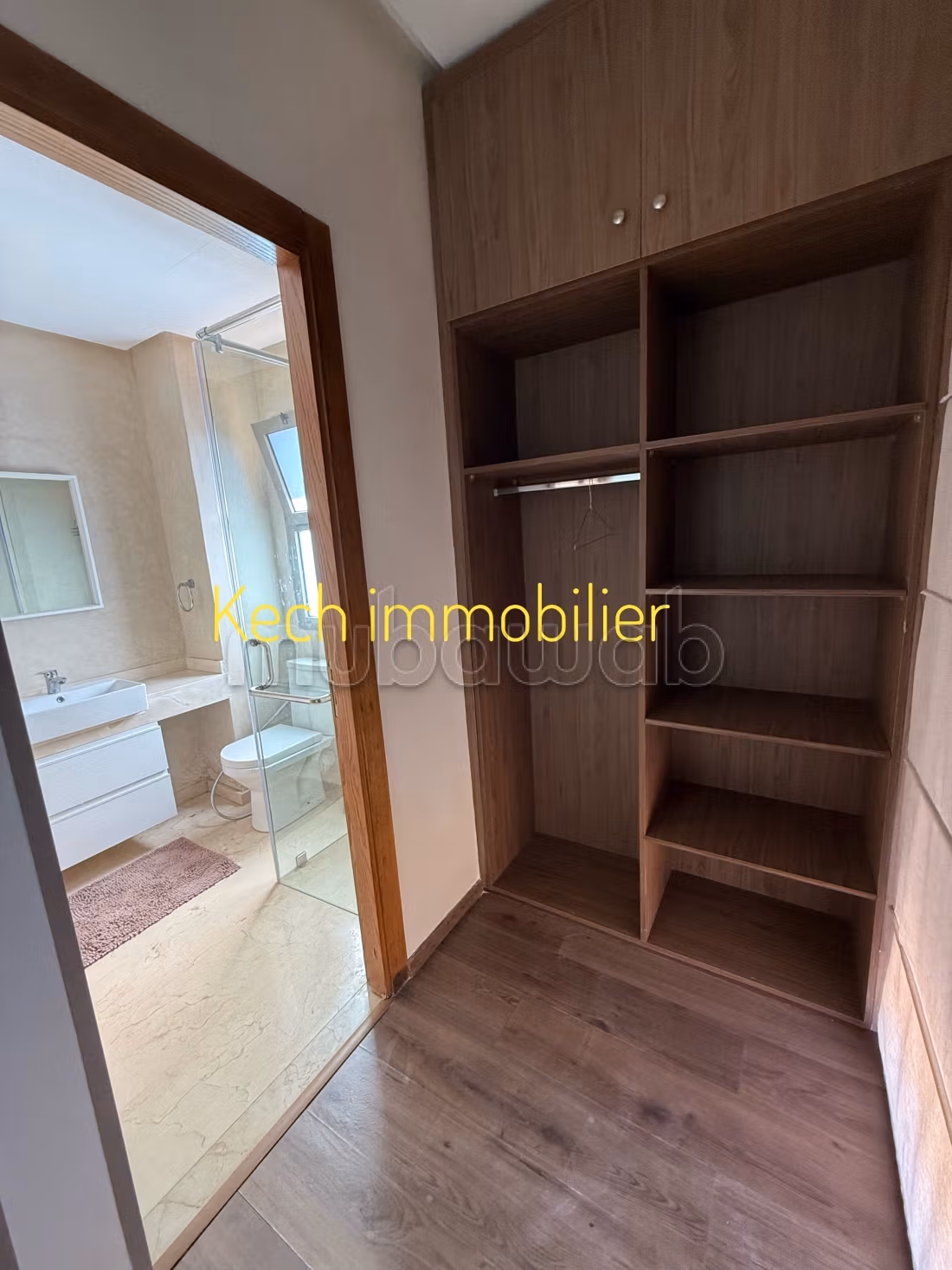 Location villa de haut standing à Boulevard Med 6.4 pièces. Meublé