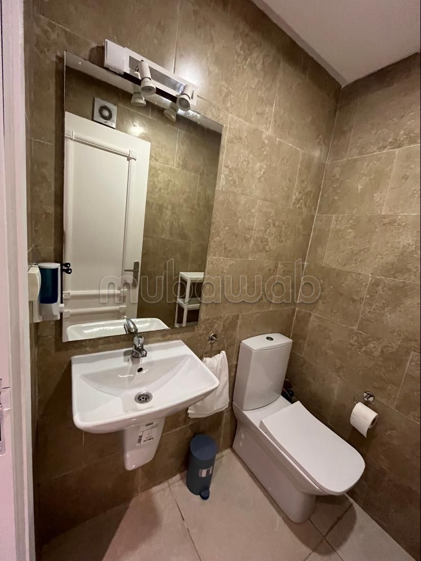 Piso en venta. 2 dormitorios. Mobiliario