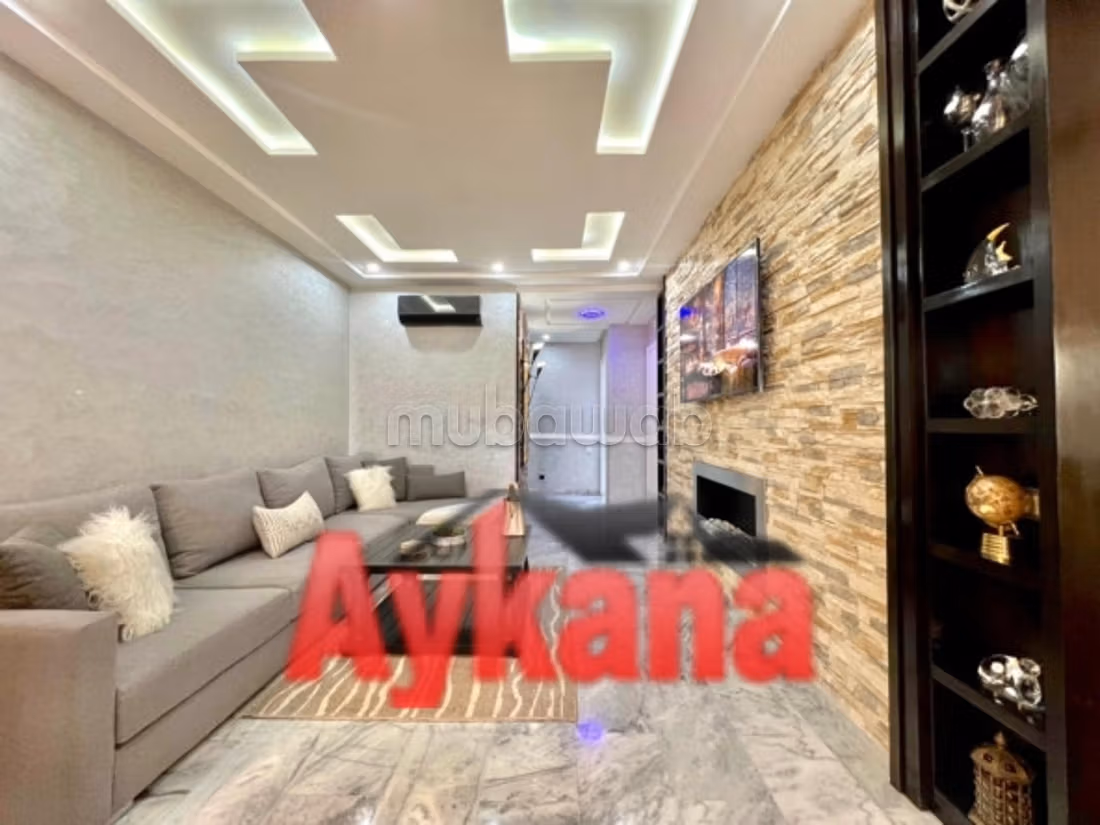 Very nice apartment for rent. 3 beautiful rooms. Ample storage space