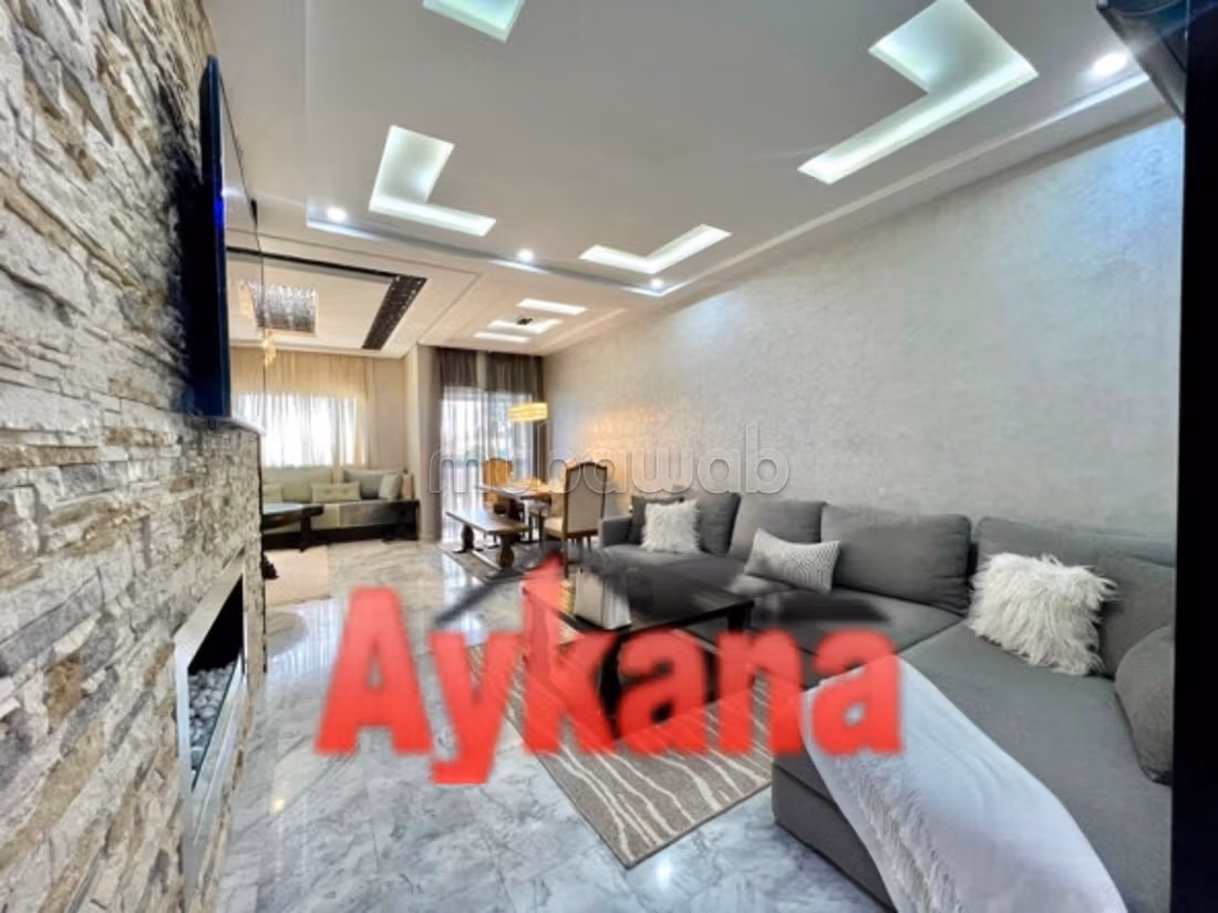 Very nice apartment for rent. 3 beautiful rooms. Ample storage space