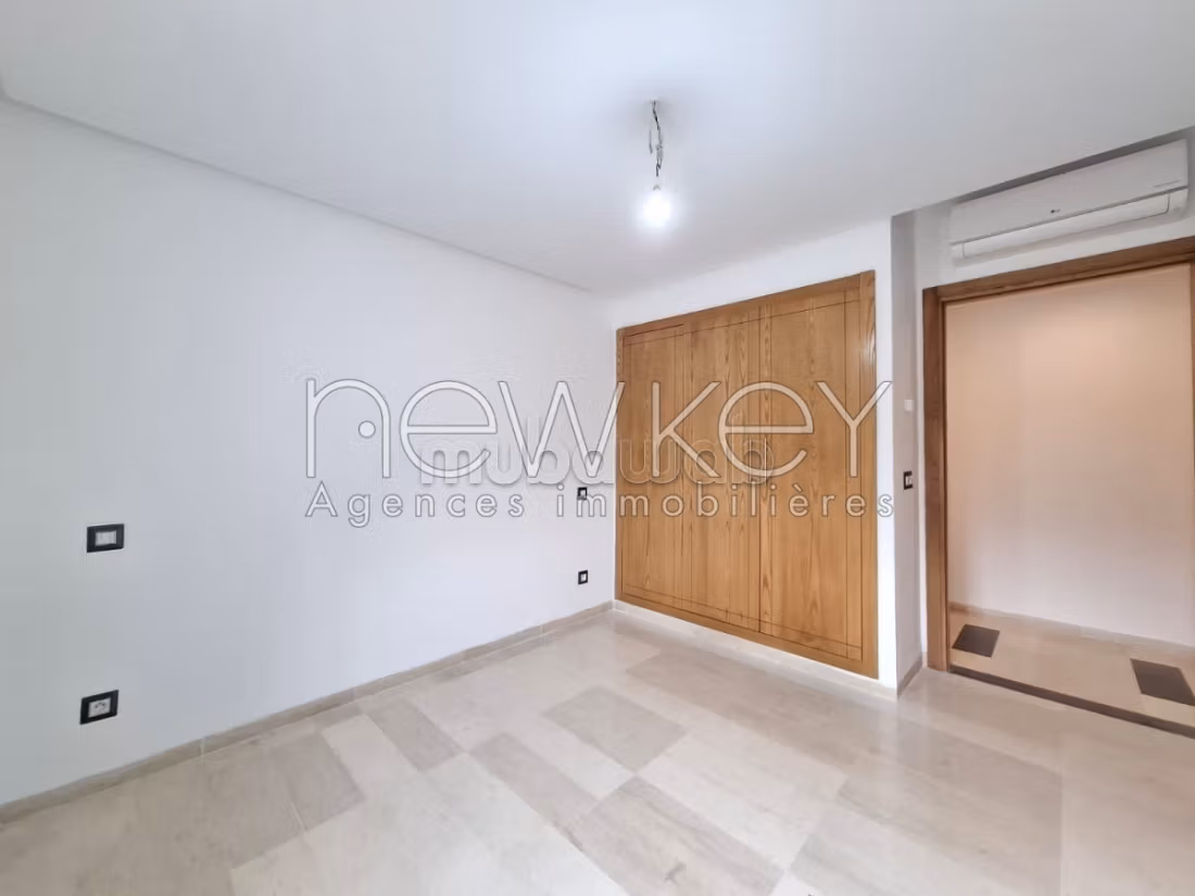 Appartement S3 avec Terrasse à La Soukra