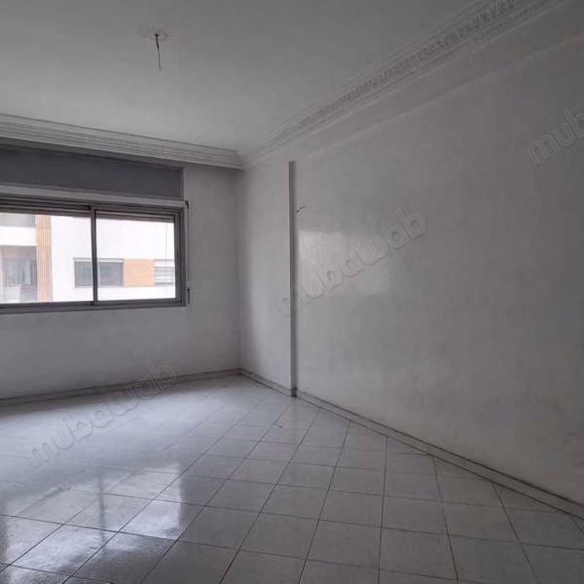Find an apartment to buy in La Gironde. Total area 89 m². No Lift, Large terrace