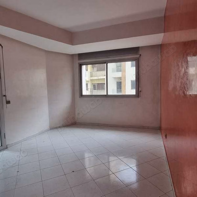 Find an apartment to buy in La Gironde. Total area 89 m². No Lift, Large terrace