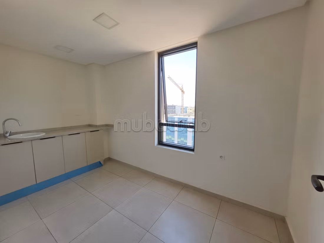 À louer un bureau de 160 m² au lac 3