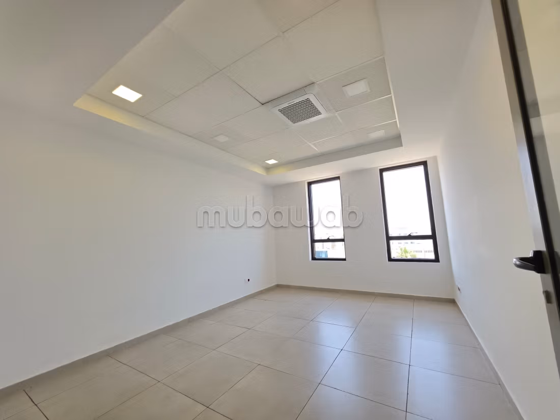 À louer un bureau de 160 m² au lac 3
