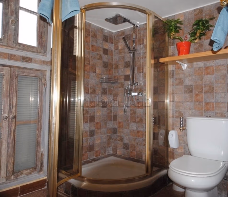 Appartement meublé à louer sur Hassan 2 
Oliveri