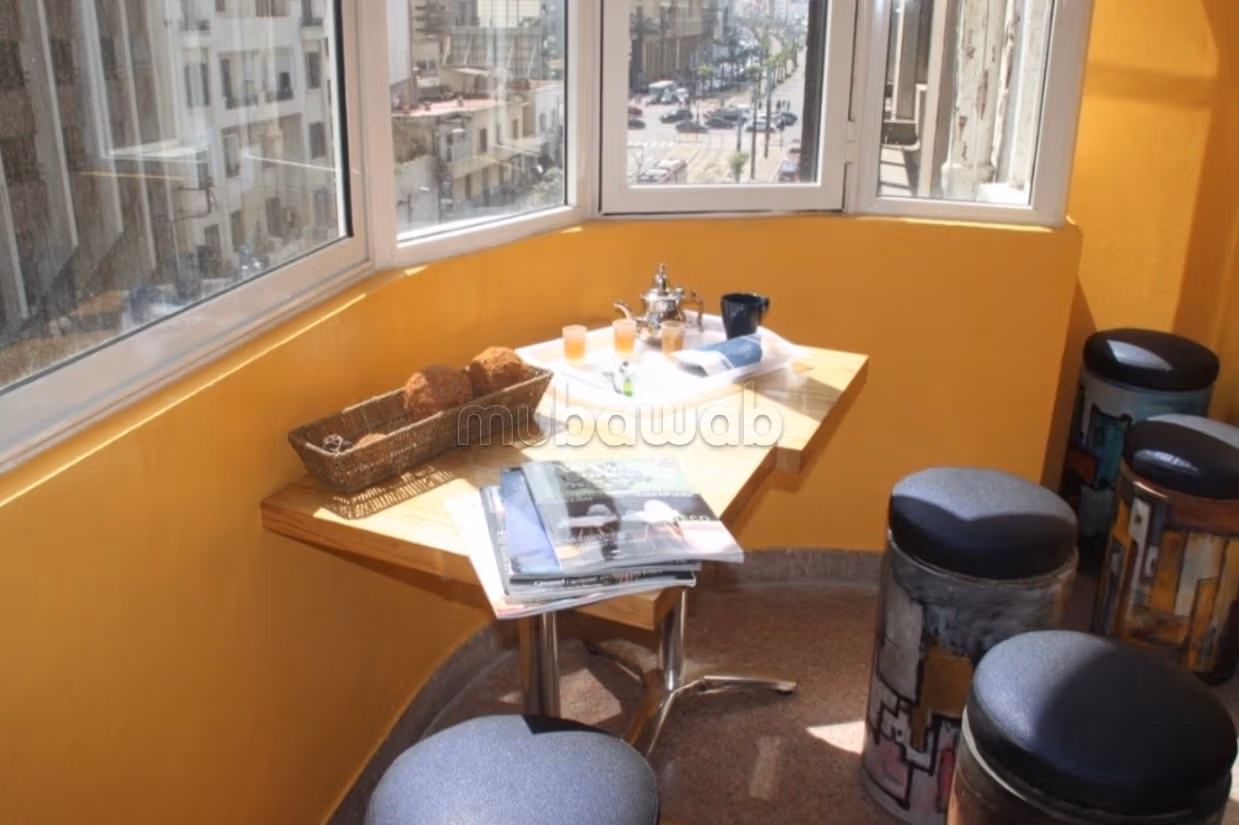 Appartement meublé à louer sur Hassan 2 
Oliveri