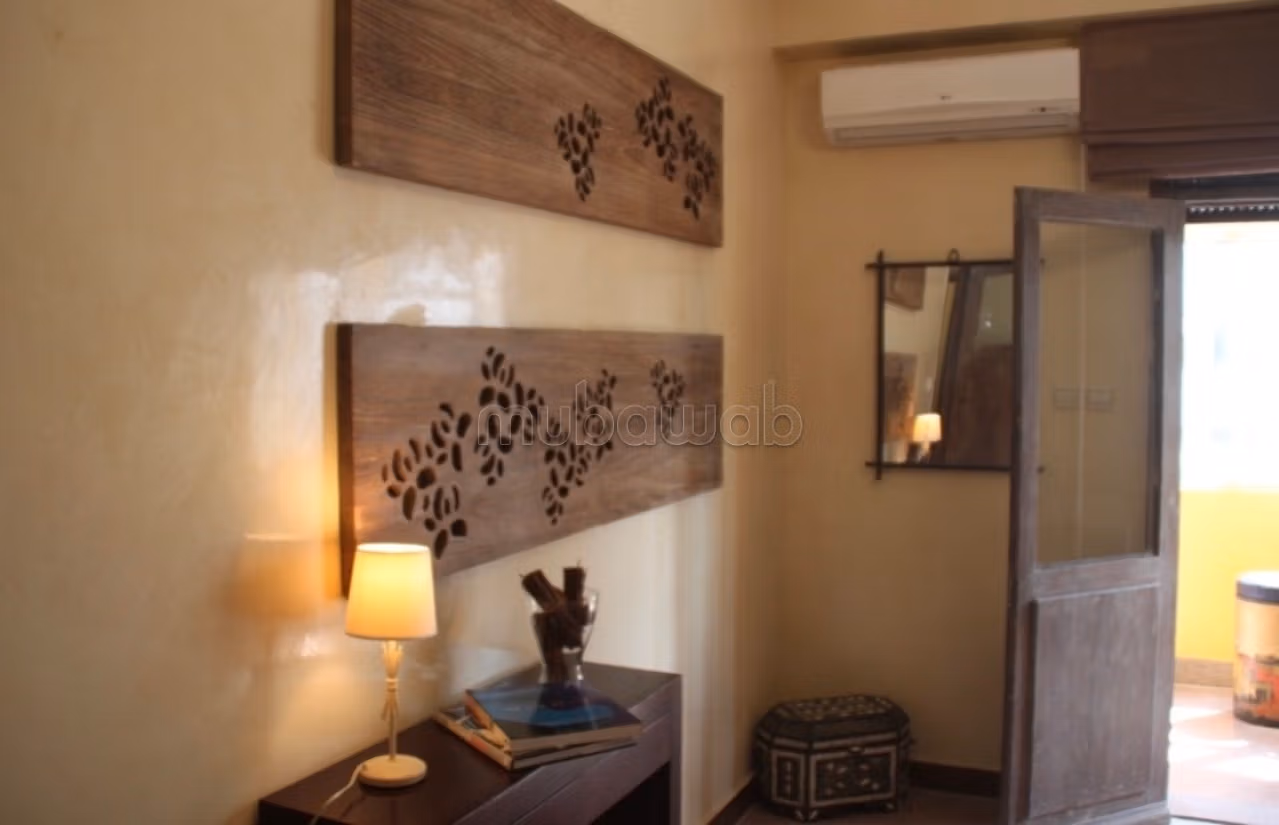 Appartement meublé à louer sur Hassan 2 
Oliveri