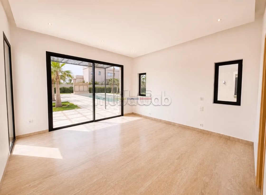 High-End Villa with Atlas Mountain View